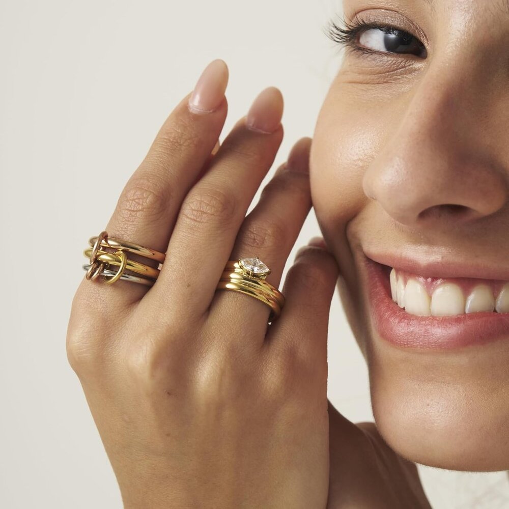 Elegant Stackable Trio Linked Ring - Hypoallergen… - image 3